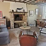 Clos Bel Es Martin Sea View And Campaign *