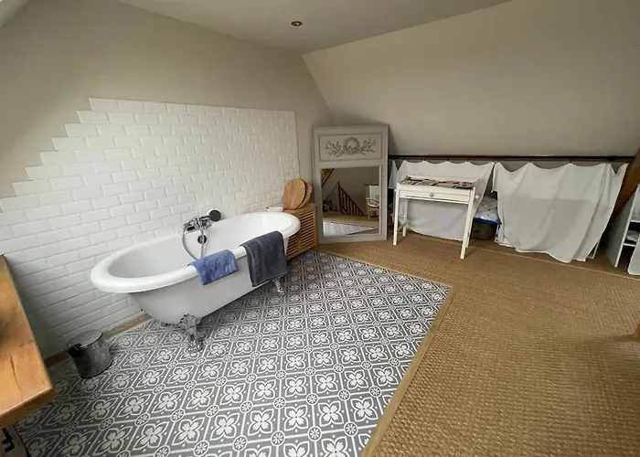 Vakantiehuis Clos Bel Es Martin Sea View And Campaign